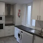 Near The River 3 Bedrooms Flat, With Ac For 9 Apartmán *