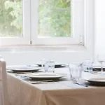 Near The River 3 Bedrooms Flat, With Ac For 9 * Lisboa