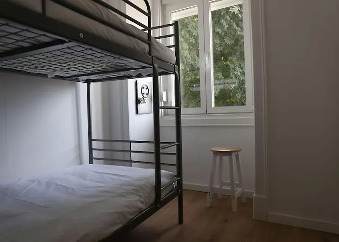 Apartament Near The River 3 Bedrooms Flat, With Ac For 9 Lizbona