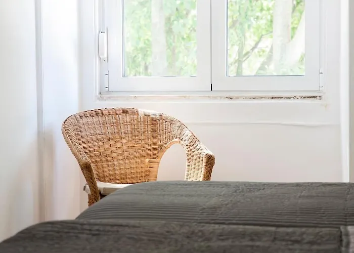 Near The River 3 Bedrooms Flat, With Ac For 9 Apartamento Lisboa